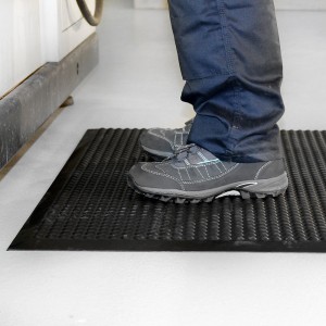 af-cobaelite-bubble-workplace-matting-2 hard wearing polyurethane mat